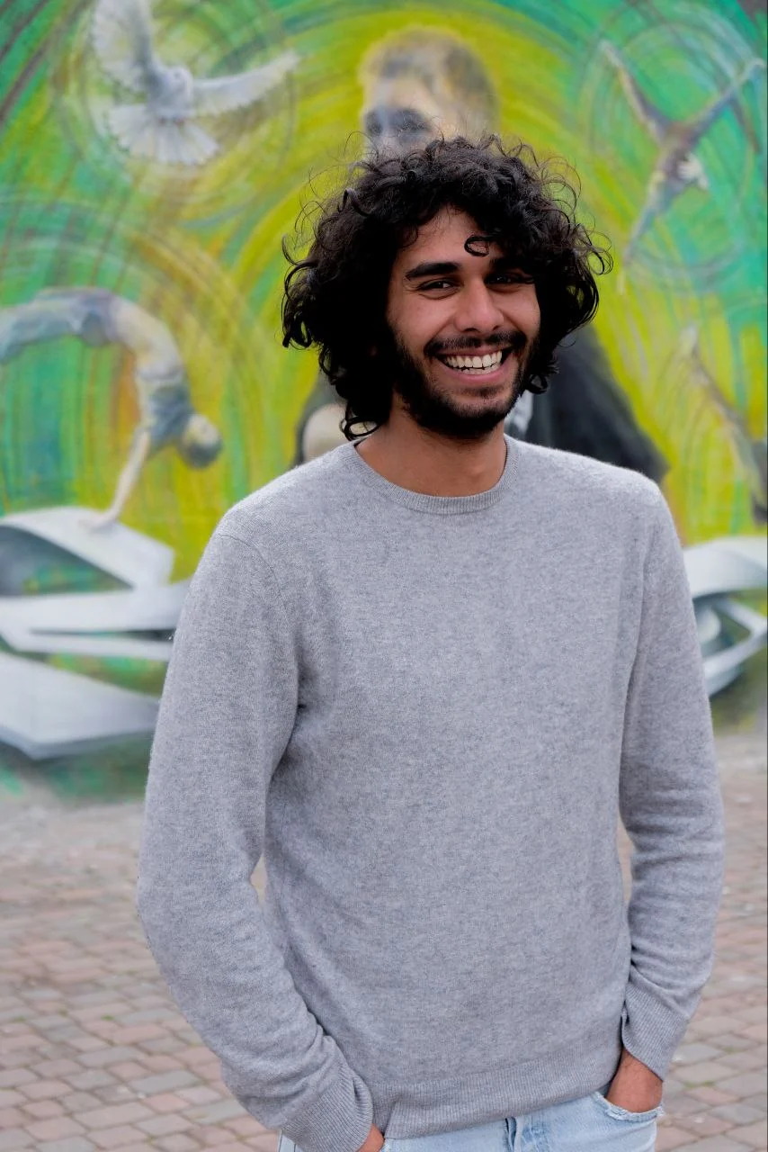 Manish Penna, native Italian teacher from Palermo